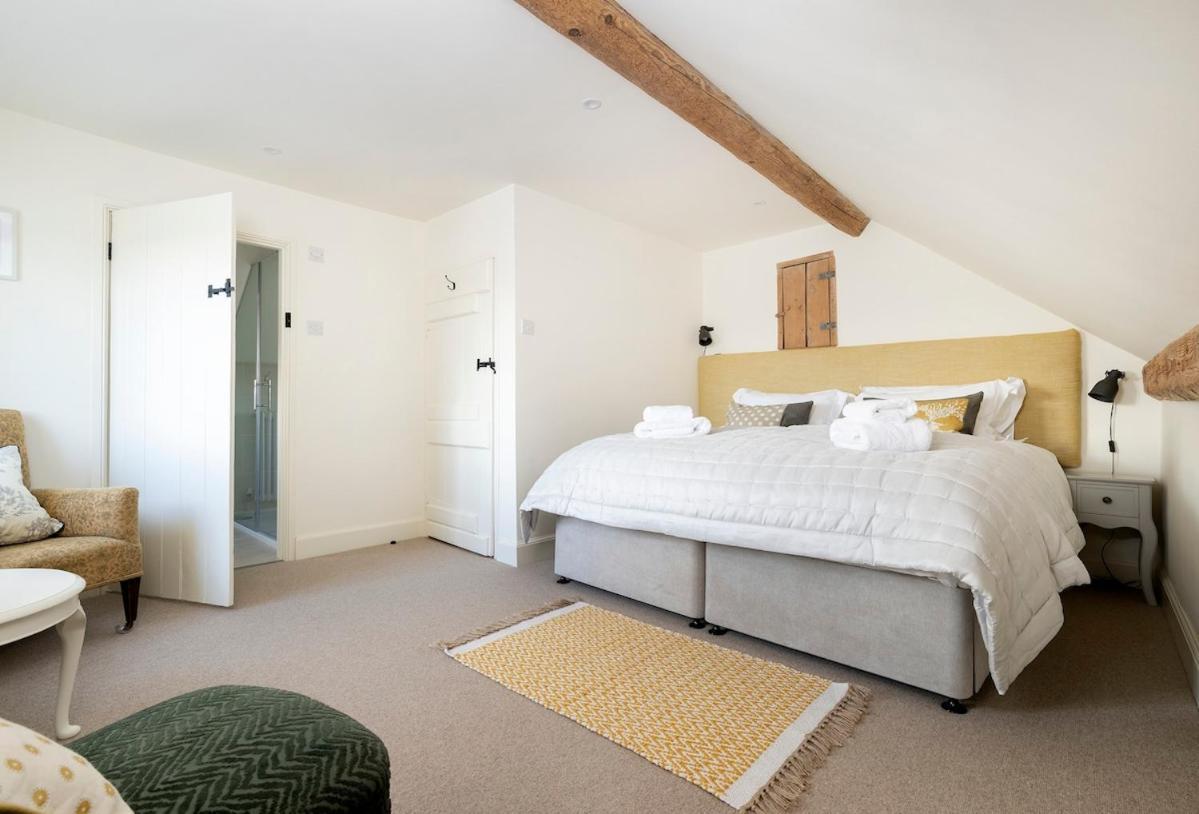 מנצ'סטר Beautiful Cotswold Farmhouse With Hot Tub מראה חיצוני תמונה
