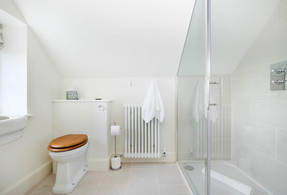 מנצ'סטר Beautiful Cotswold Farmhouse With Hot Tub מראה חיצוני תמונה